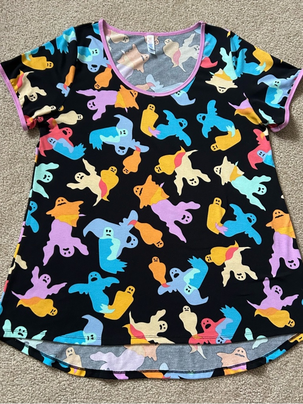 Halloween Ghost LuLaRoe Classic T size large